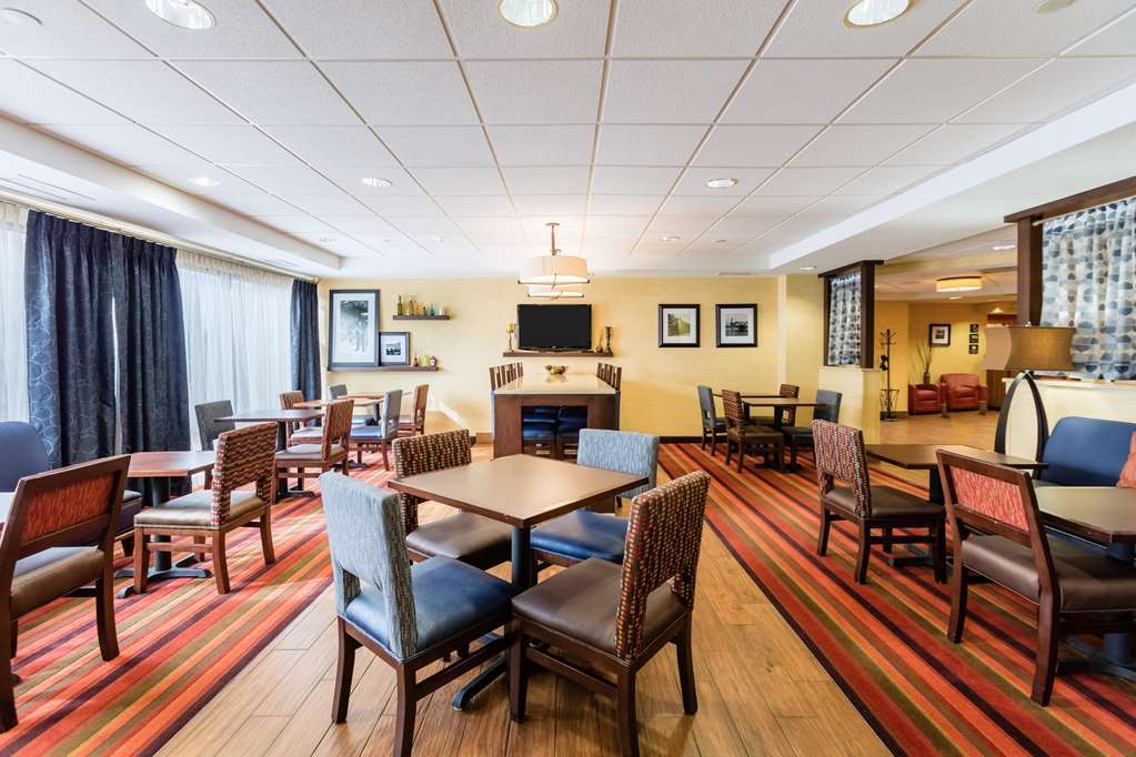 Hampton Inn St Charles St Peters Saint Charles Restoran gambar